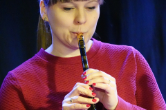 Nadine spielte uns Irish Folk, u.a. ...