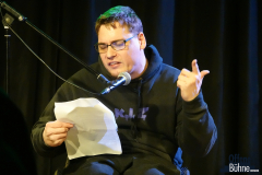 Marci Goreng hatte zwei Raps für uns: "Noch immer ungelöst" und einen über Mental Health. Sehr beeindruckend!