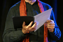 Olli las uns Lyirk über den Herbst und über September