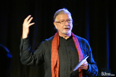 Er hört sich immer so schön dabei an!