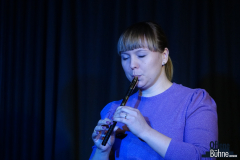 Von Nadine gab es Irish Folk, u.a. "Sailor's Horn Pipe"