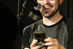 Dominik Alexander (Skriptum77) las uns ein Assoziationsgewitter ...